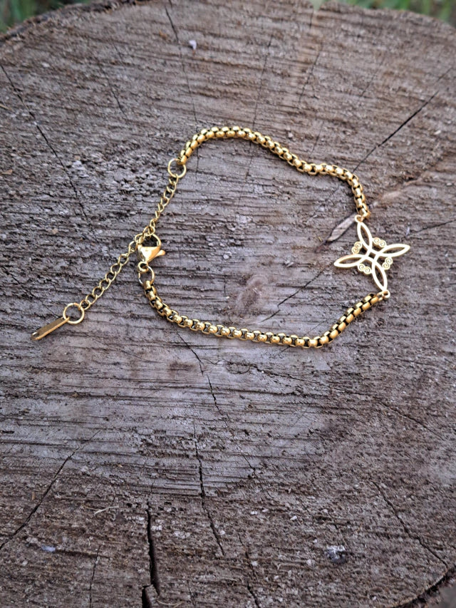 Pulsera Nudo De Bruja Celta Dorada Acero