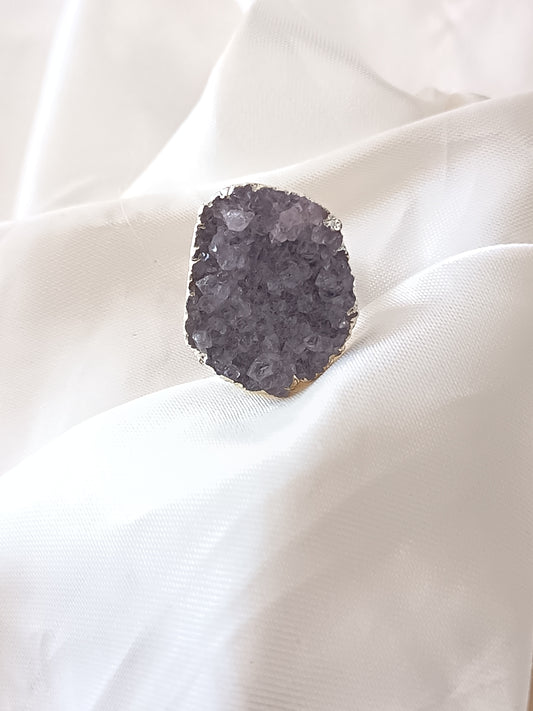 Anillo con geoda Amatista