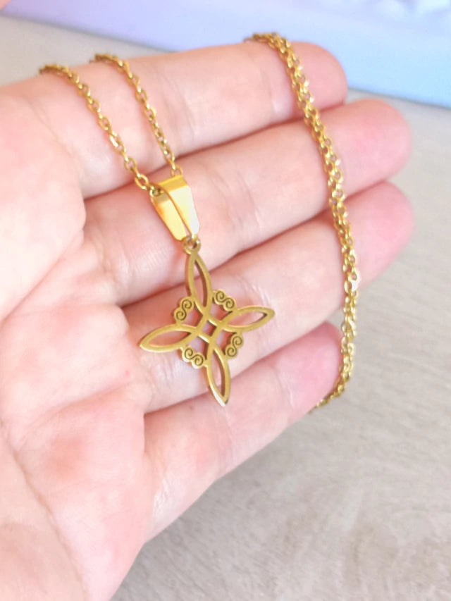 Collar nudo de bruja : Anula los hechizos