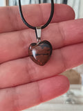Collar piedra obsidiana caoba - con cuero negro
