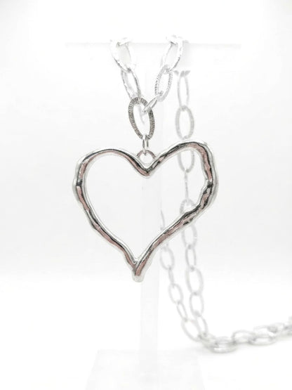 Collar Corazón de Aluminio Plateado