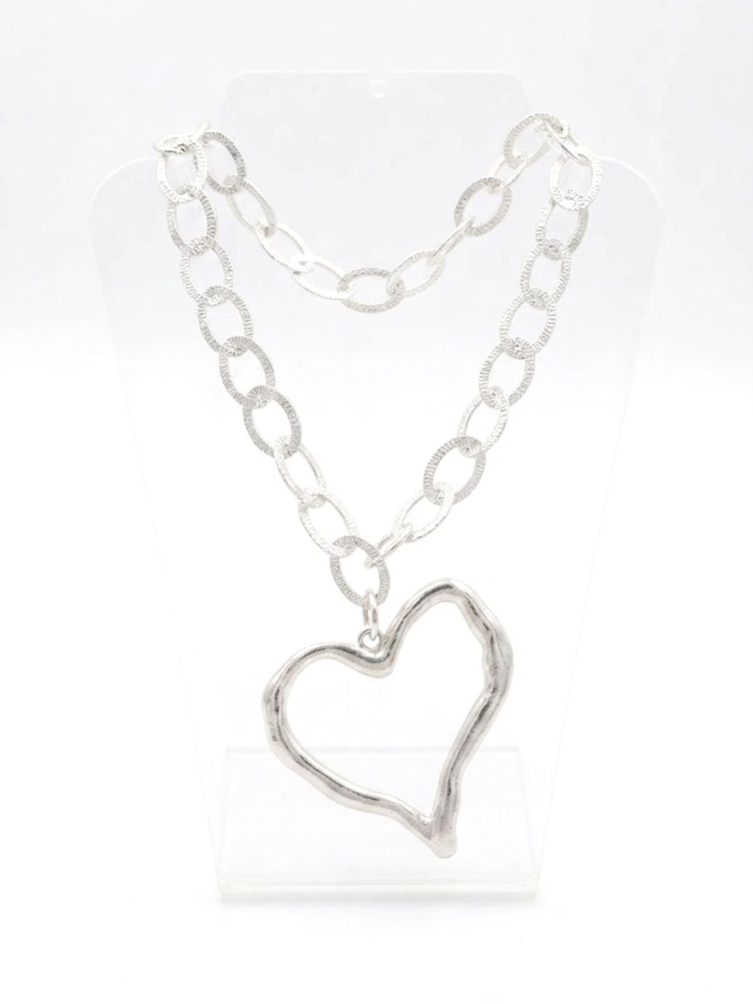 Collar Corazón de Aluminio Plateado