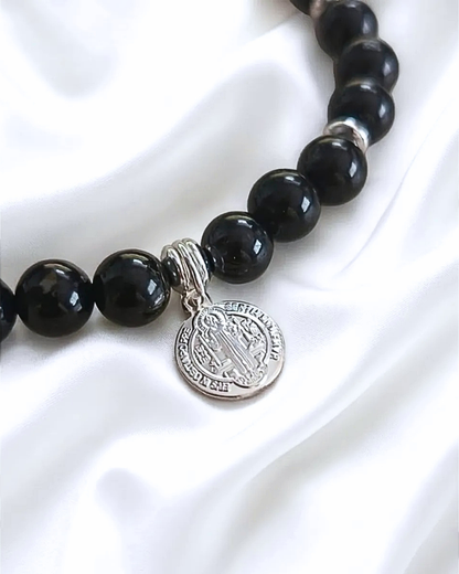 Pulsera Protección San Benito Plata y Turmalina negra