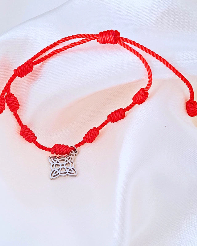 Pulsera 7 nudos con dije Nudo de Bruja