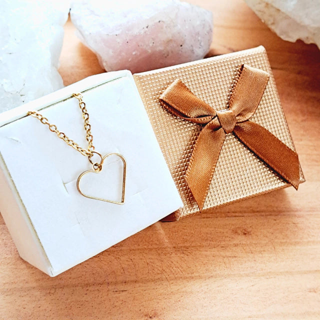 Collar corazón de Acero Inoxidable dorado