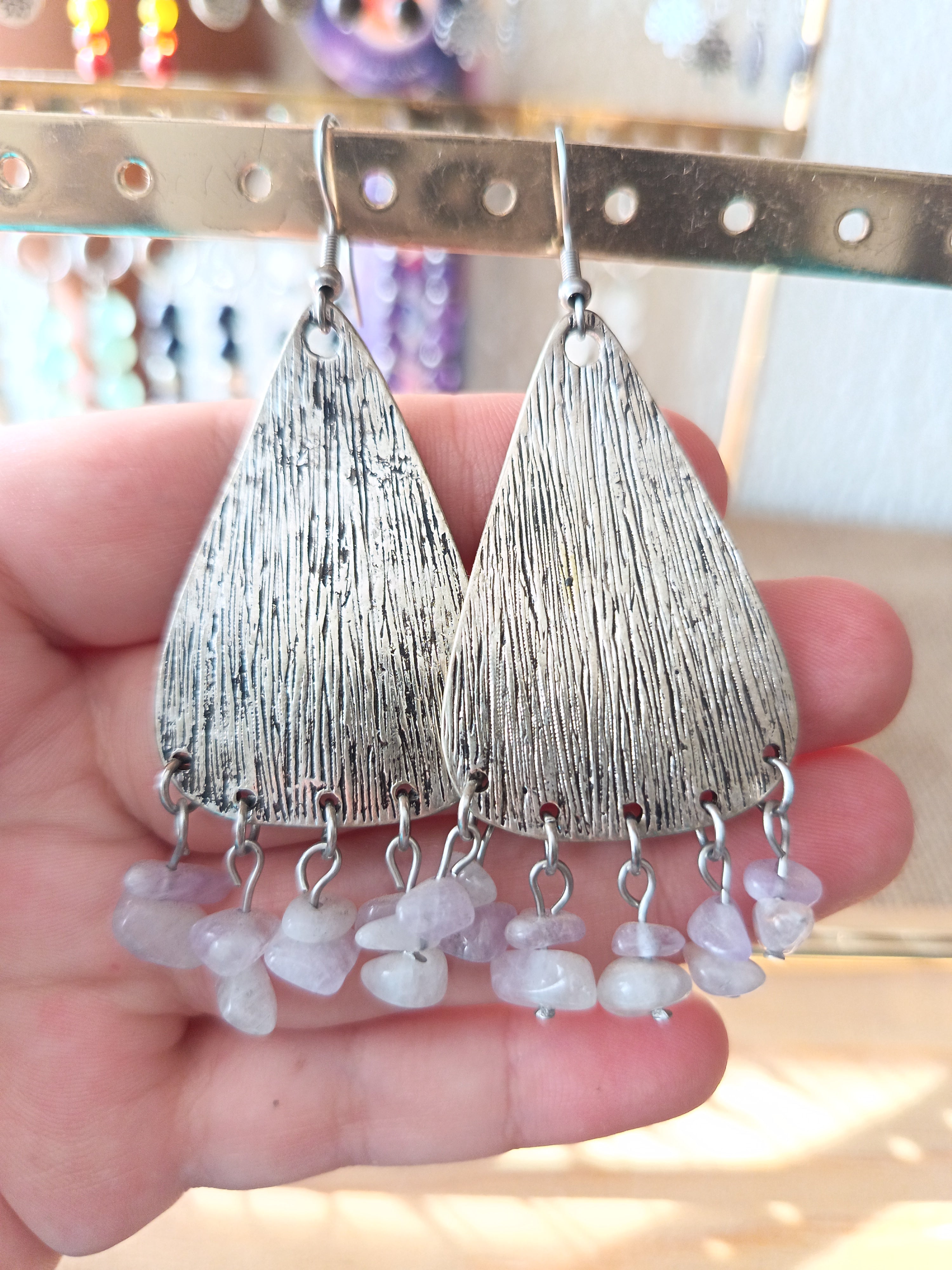 Aros con piedra Kunzita