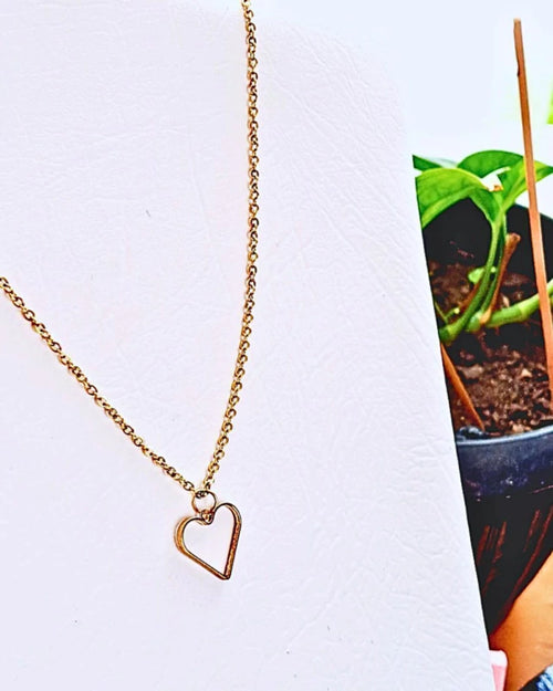 Collar corazón de Acero Inoxidable dorado