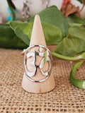 Anillo Yoga Om de acero quirúrgico
